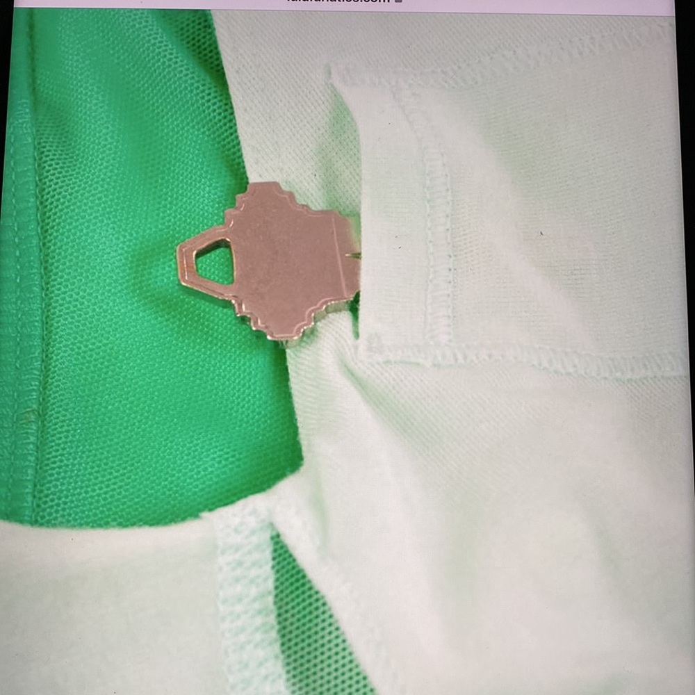 🍋Lululemon Run: Make It
Count Tank
Very Green / Fresh Teal Size 6 - Picture 3 of 12